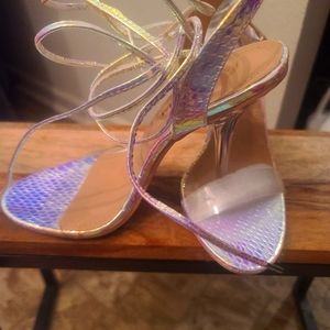 Fashion Iridescent heels